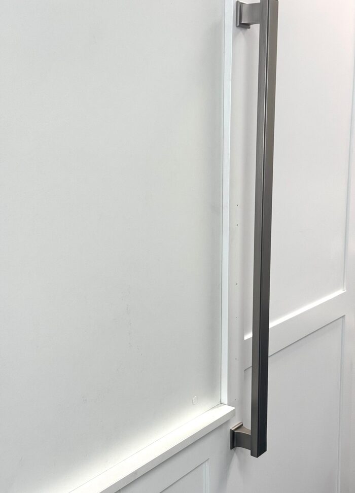 Aramona Pull Handles for integrated cabinets 3
